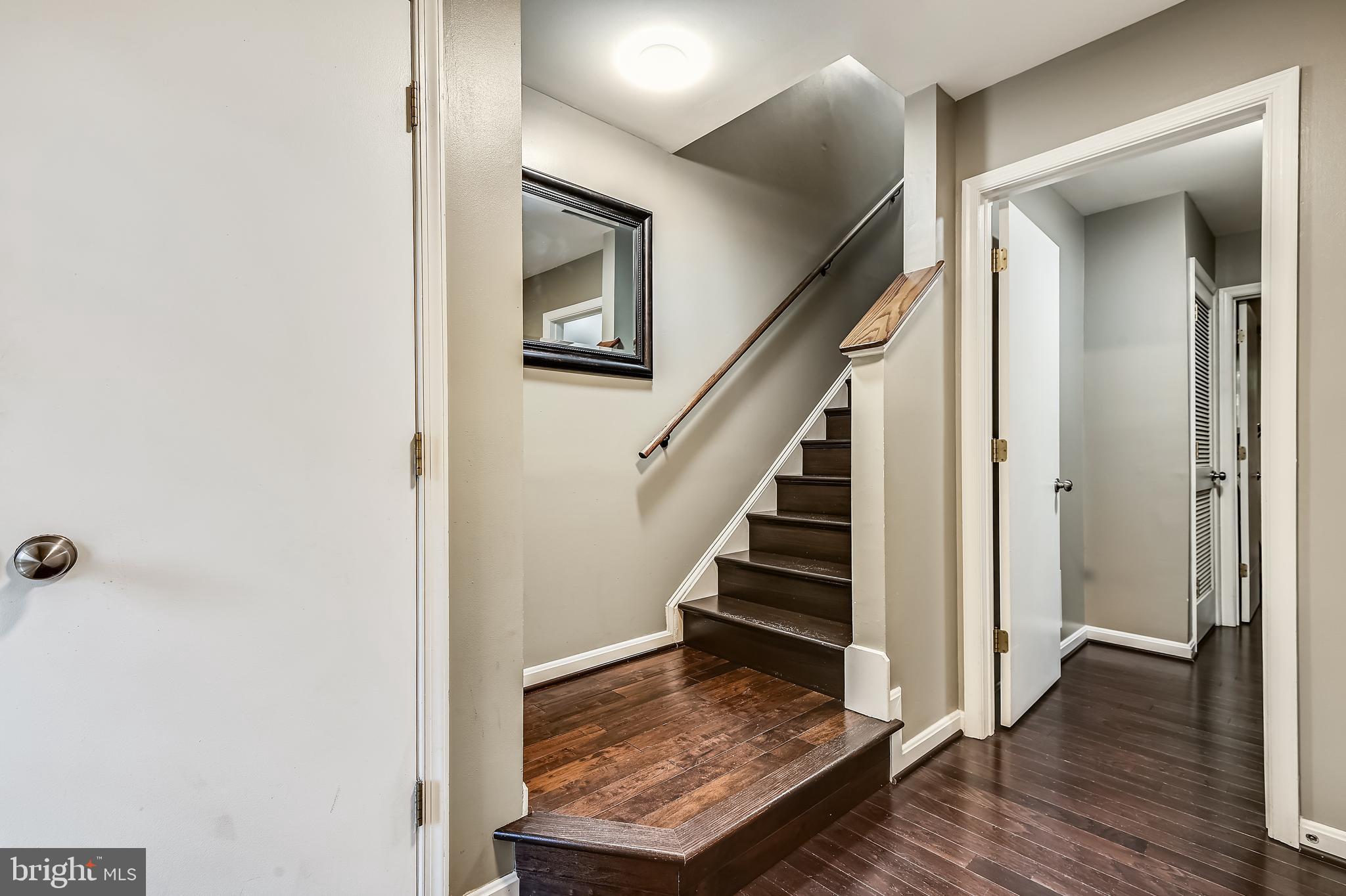 403 Chadford Road Baltimore, MD 21212 - Photo 4 of 41