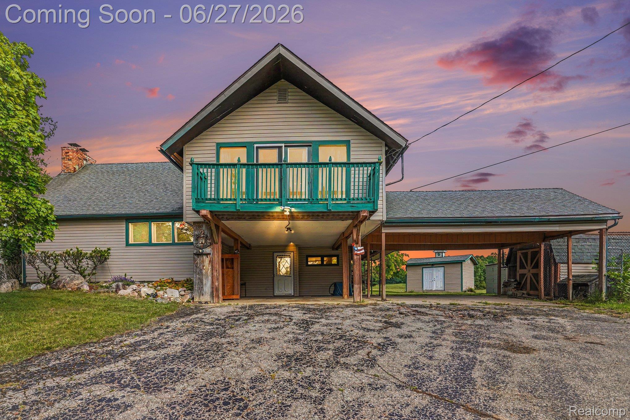 8751 Bath Road Byron, MI 48418 - Photo 3 of 41