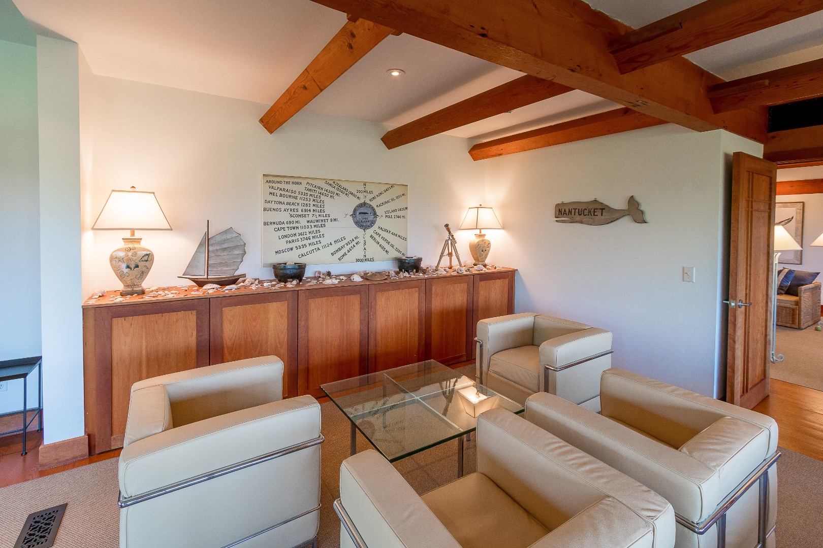 14 Almanack Pond Road Nantucket, MA 02554 - Photo 20 of 41 Main House Living
