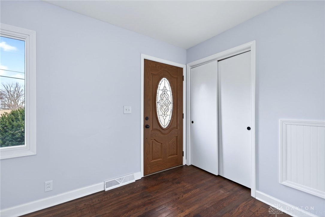 5265 Robinson Vail Road Franklin, OH 45005 - Photo 5 of 36 Gallery Image 5