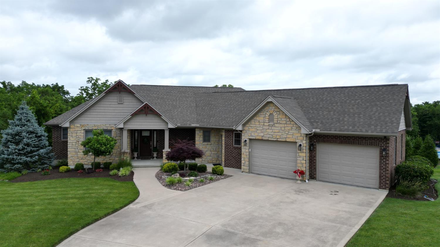 876 Madison Ridge Road Lawrenceburg, IN 47025 - Photo 4 of 75