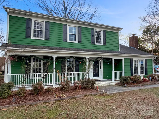 $520,000 | 8700 Parkchester Drive, Charlotte, NC 28277