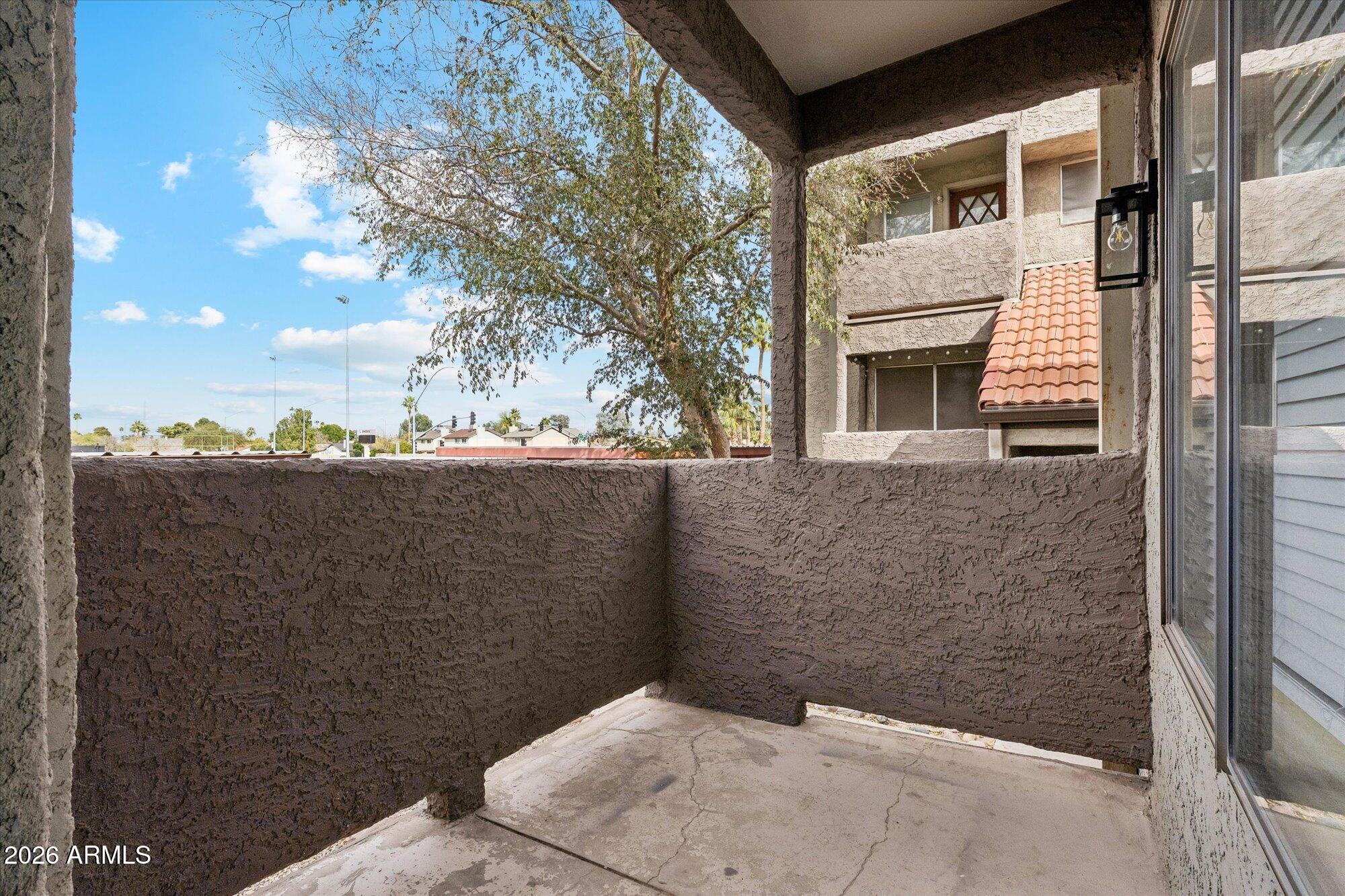 1645 West Baseline Road, Unit 2084 Mesa, AZ 85202 - Photo 12 of 13 Front Patio