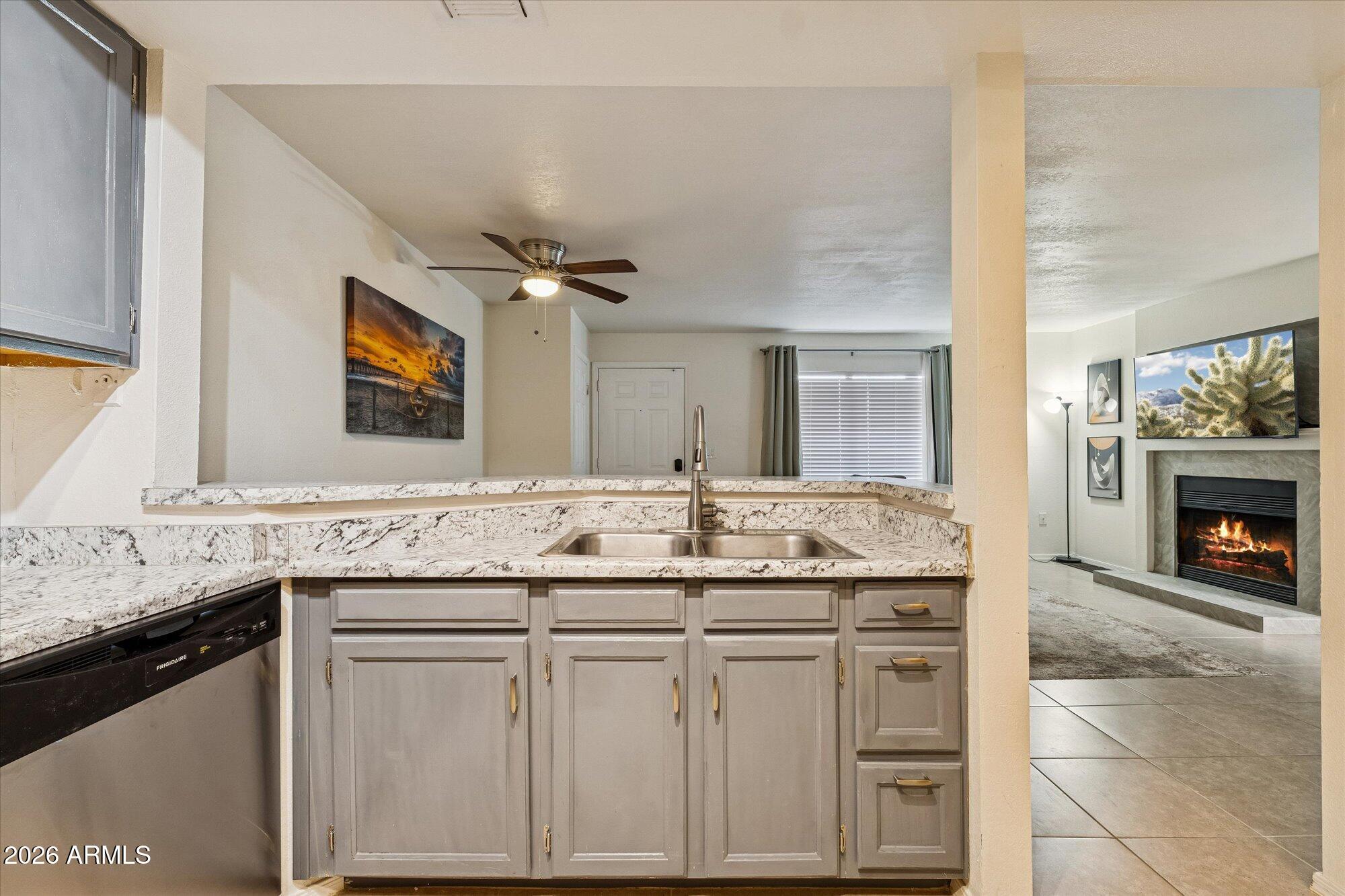 1645 West Baseline Road, Unit 2084 Mesa, AZ 85202 - Photo 4 of 13 Open Kitchen