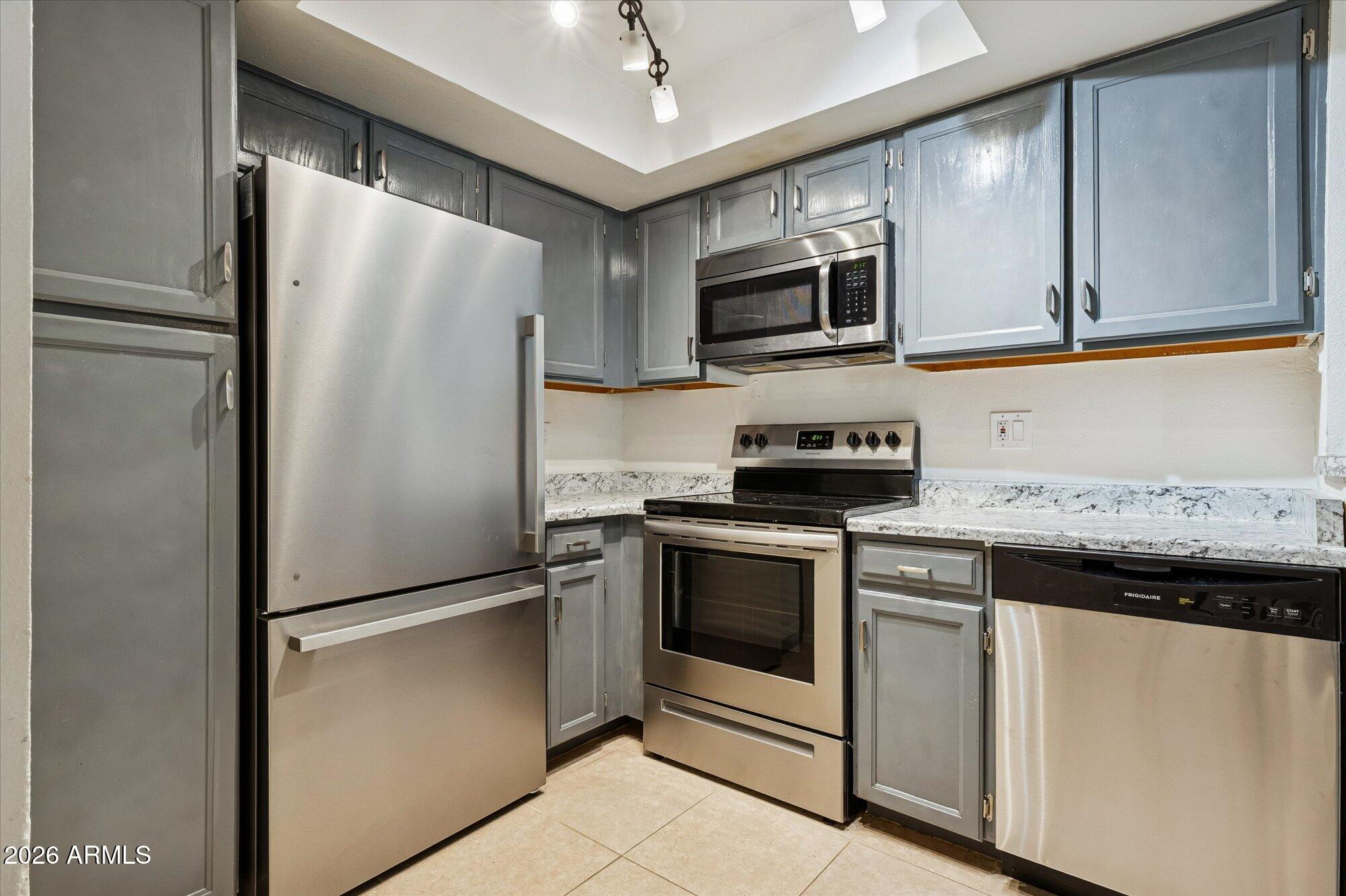 1645 West Baseline Road, Unit 2084 Mesa, AZ 85202 - Photo 5 of 13 Kitchen