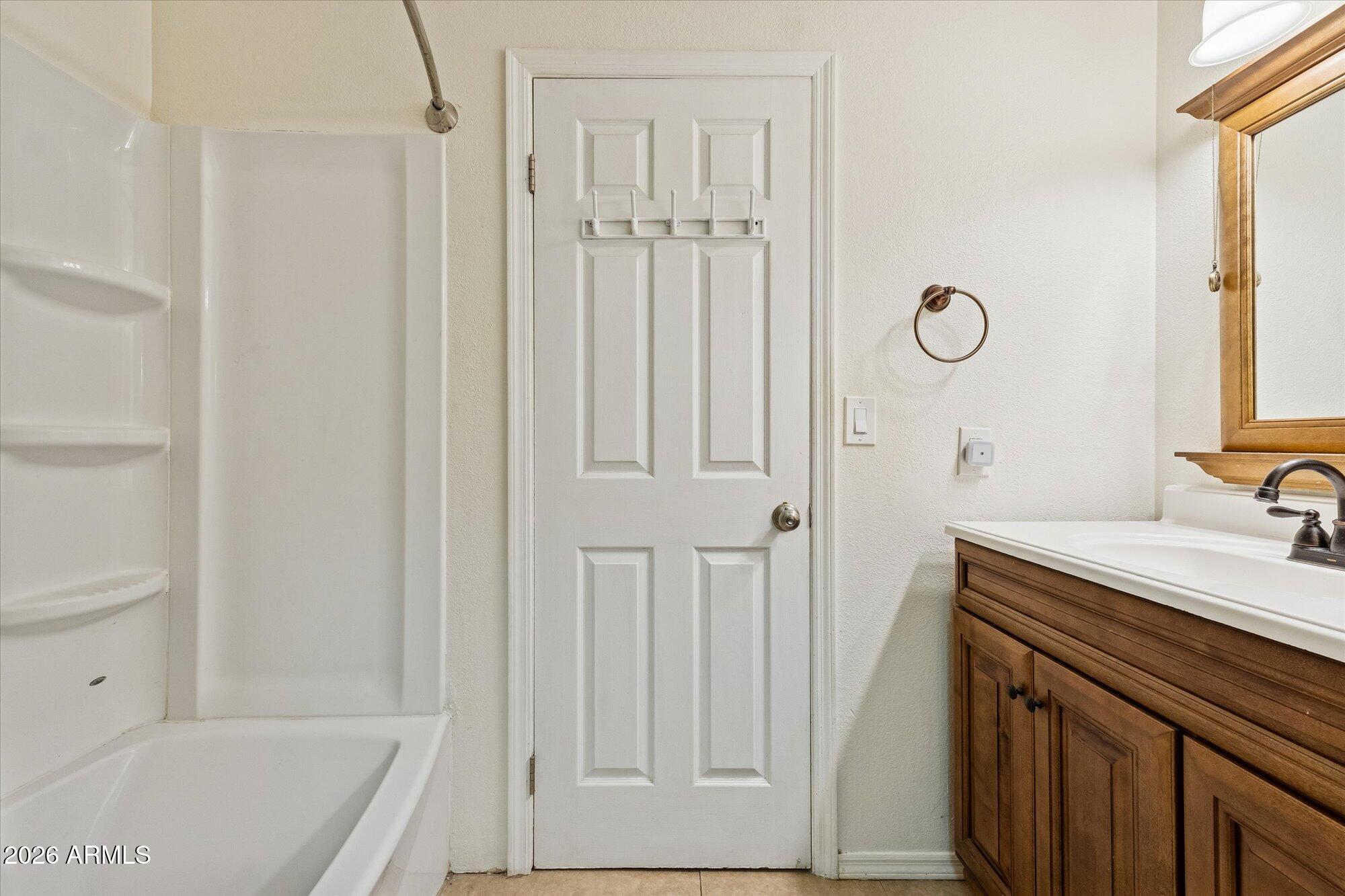 1645 West Baseline Road, Unit 2084 Mesa, AZ 85202 - Photo 7 of 13 Full Bath