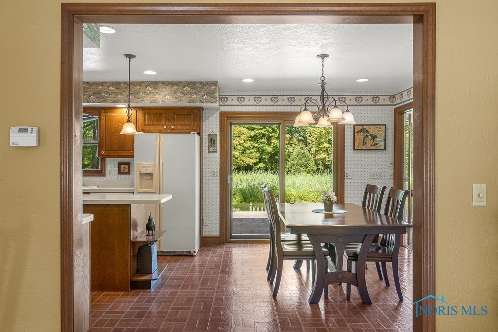 9535 Old State Line Road Holland, OH 43528 - Photo 14 of 50 Gallery Image 14