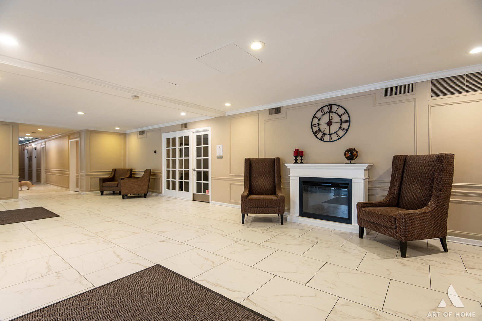 2909 North Sheridan Road, Unit 407 Chicago, IL 60657 - Photo 2 of 20