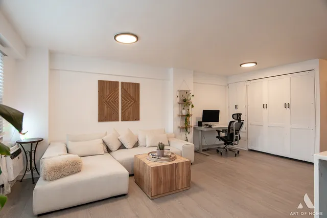 $250,000 | 2909 North Sheridan Road, Unit 407, Chicago, IL 60657