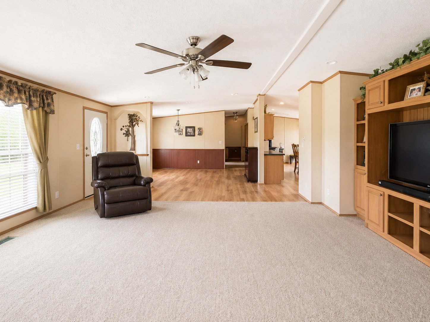 14151 Rangers Landing Road Calhoun, KY 42327 - Photo 3 of 32