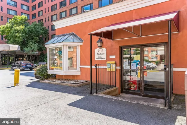 a view of front a house with a large windows