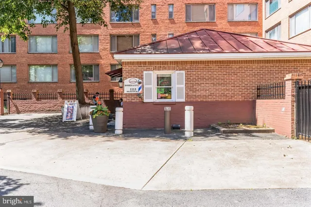a view of a house with outdoor space