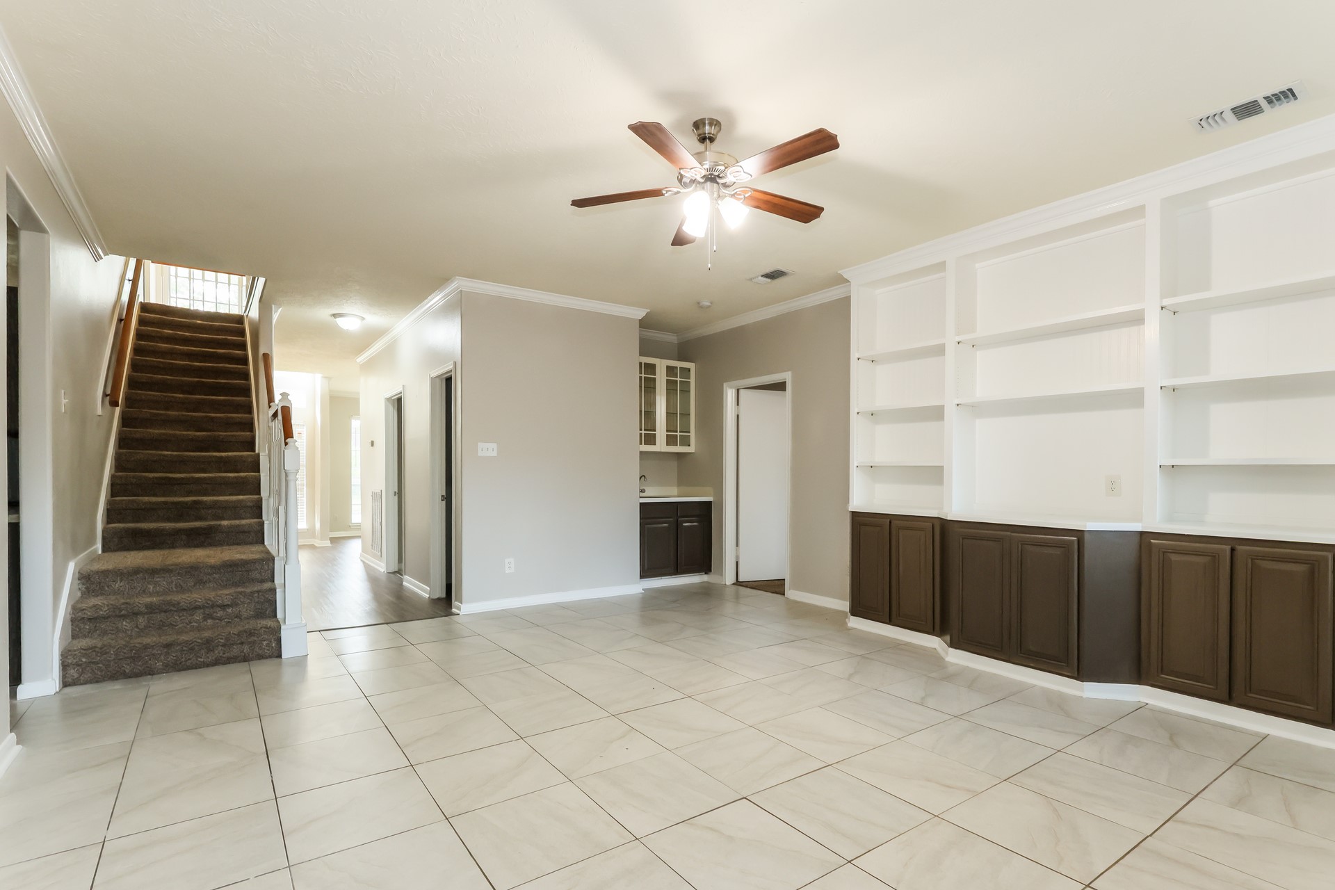 9131 Landry Boulevard Spring, TX 77379 - Photo 5 of 18