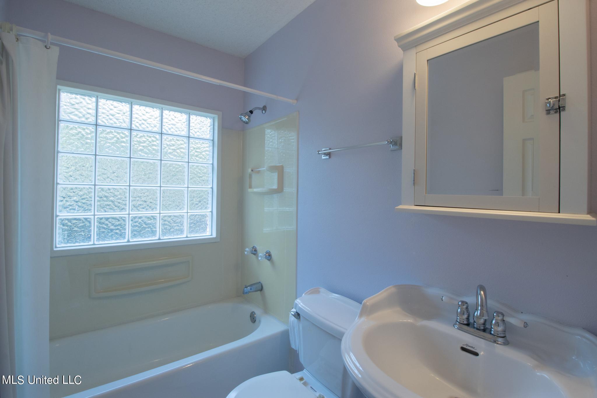 1421 Spruce Street Ocean Springs, MS 39564 - Photo 16 of 21 1421 Spruce-72021