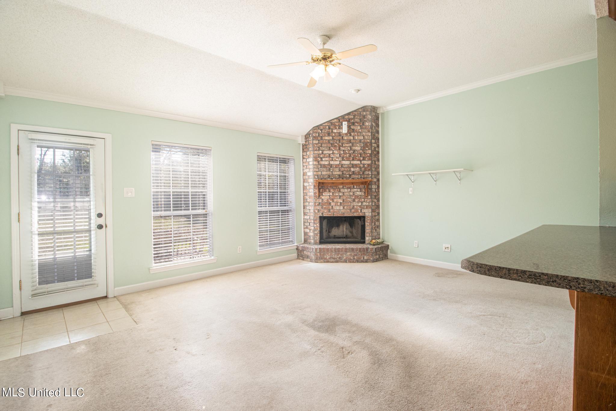 1421 Spruce Street Ocean Springs, MS 39564 - Photo 4 of 21 1421 Spruce-72002