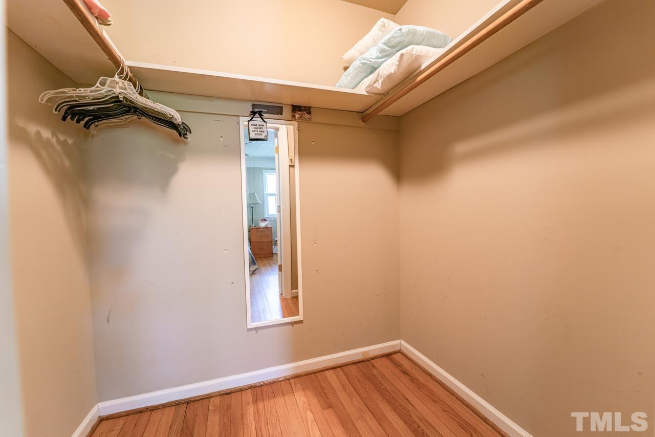 3318 Hampton Road Raleigh, NC 27607 - Photo 37 of 56 a view of a small space