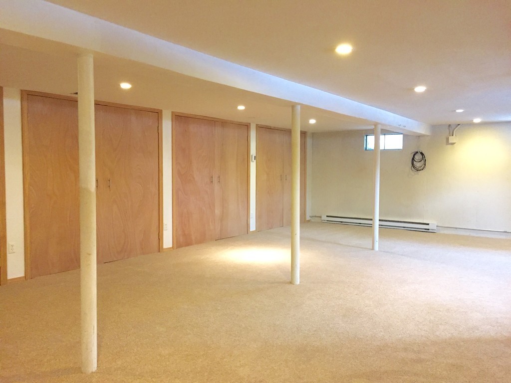 28 Farmington Road Amherst, MA 01002 - Photo 19 of 26 Gallery Image 19