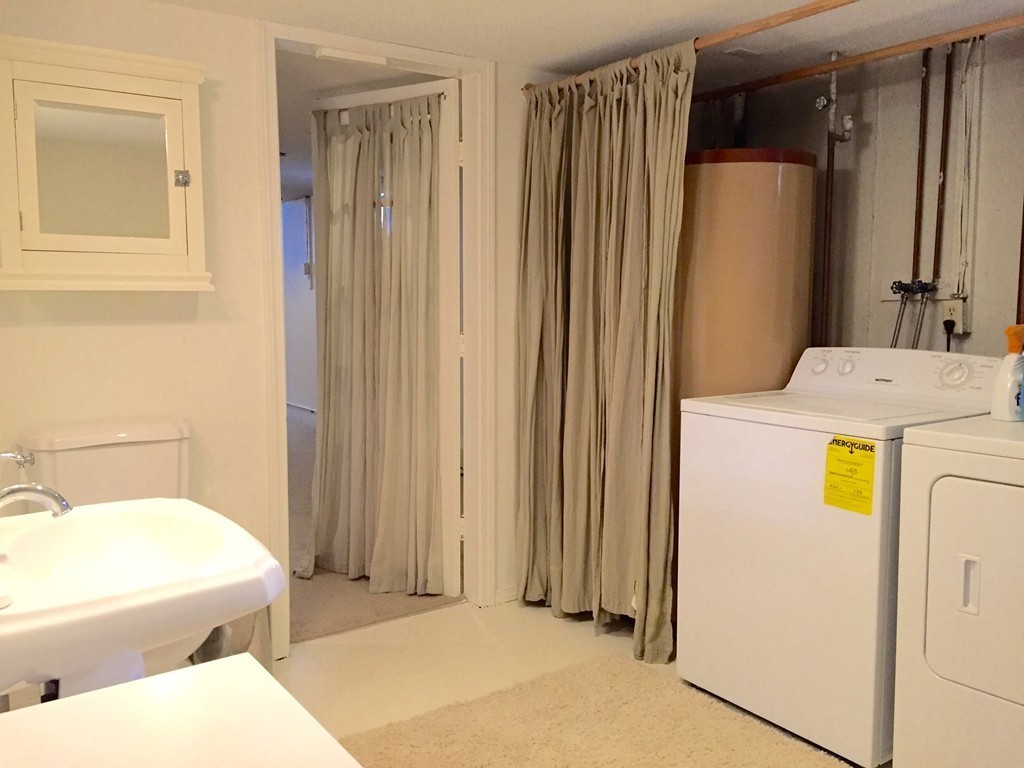 28 Farmington Road Amherst, MA 01002 - Photo 22 of 26 Gallery Image 22