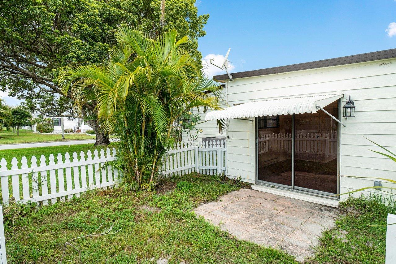 2622 Southwest Pontiac Place Stuart, FL 34997 - Photo 32 of 32 038-2622SouthwestPontiacPlace-Stuart-FL-