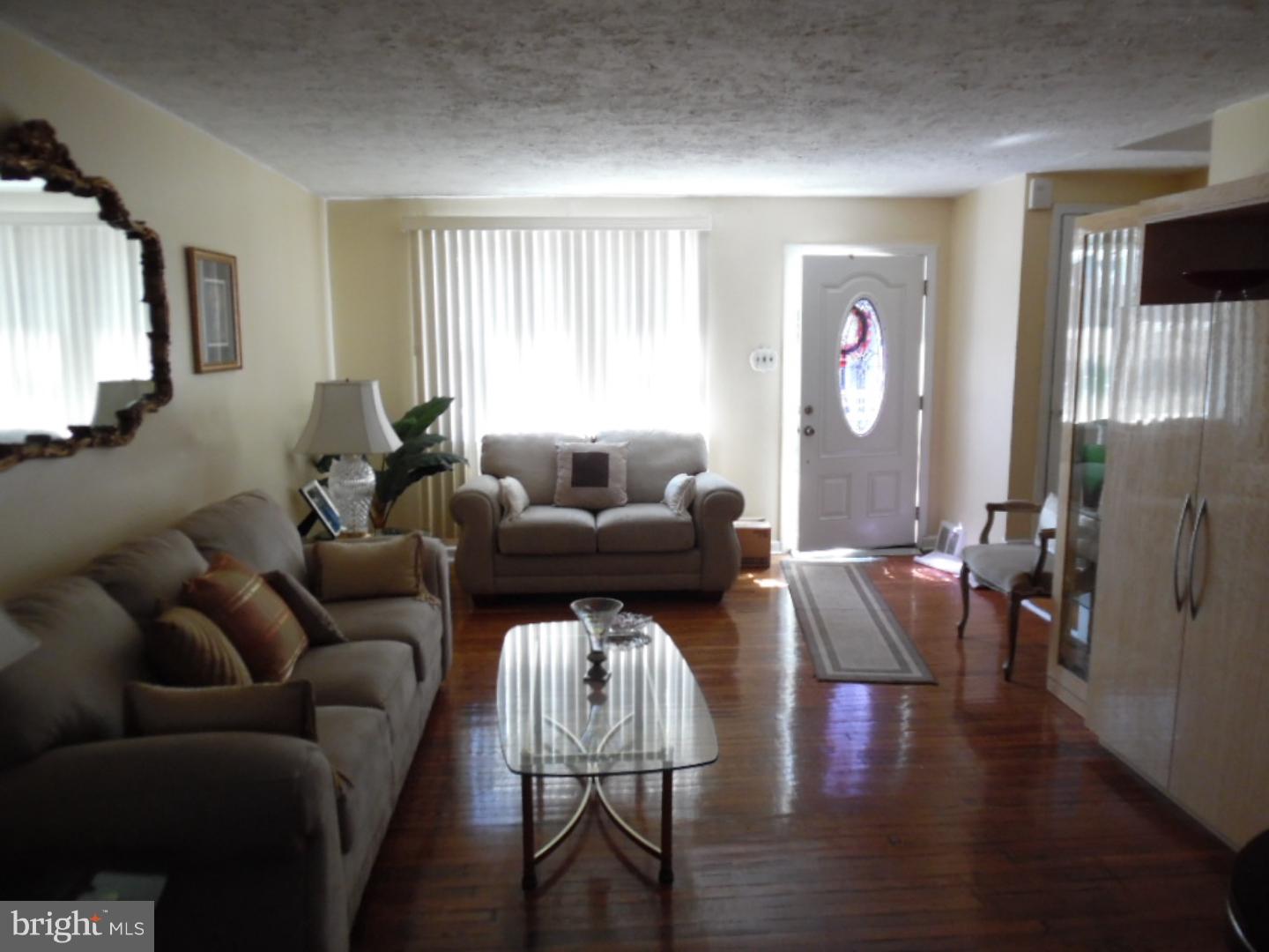 7819 Rugby Street Philadelphia, PA 19150 - Photo 6 of 10 Gallery Image 6