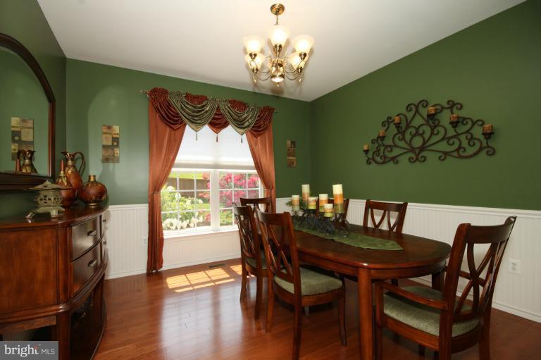 5885 Bridge Spring Road Frederick, MD 21704 - Photo 26 of 28 Dining Room
