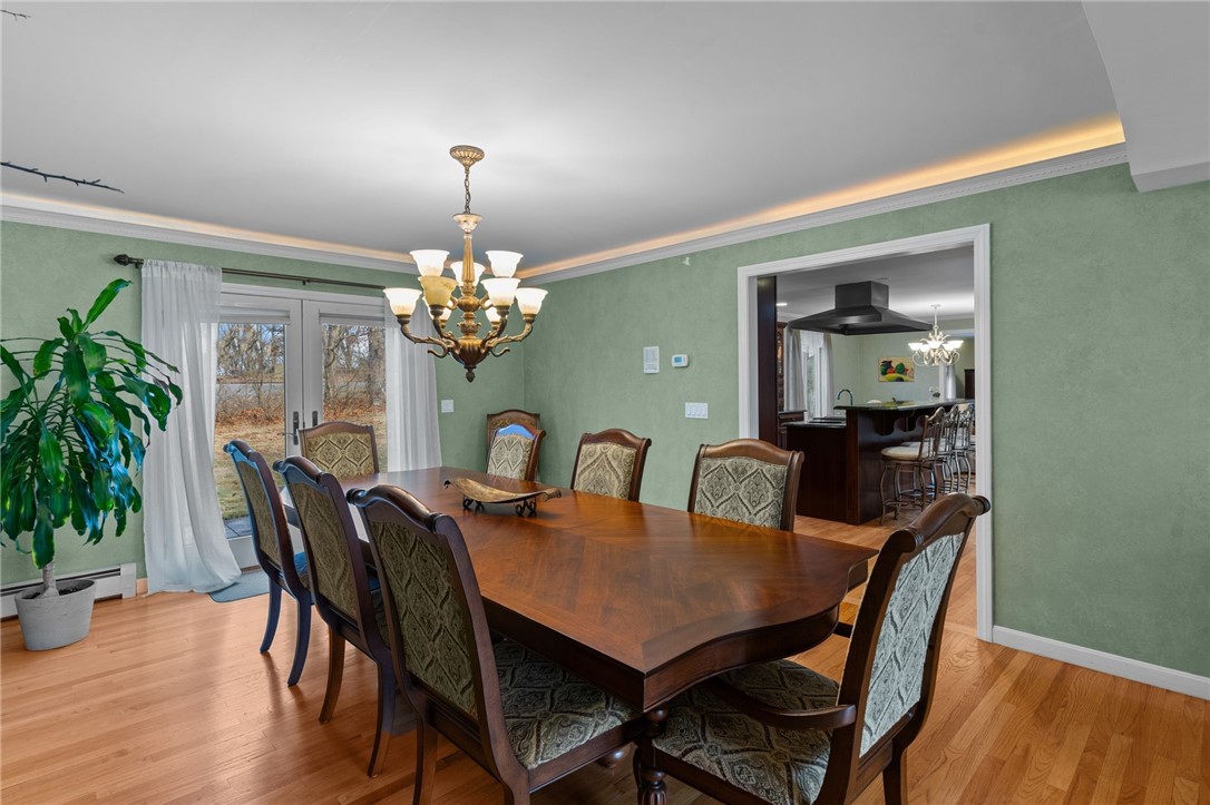 10 Ridgevale Court Cranston, RI 02921 - Photo 9 of 32 Gallery Image 9