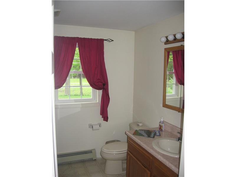 49 Whitney Road Cumberland Center, ME 04021 - Photo 10 of 10 Bathroom.