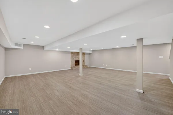 $4,495 | 21733 Oatlands Road, Aldie, VA 20105