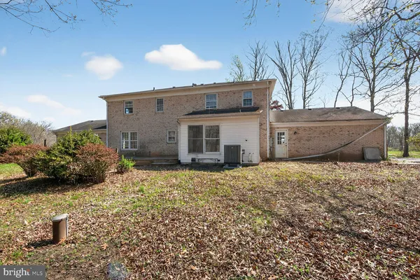 $4,495 | 21733 Oatlands Road, Aldie, VA 20105