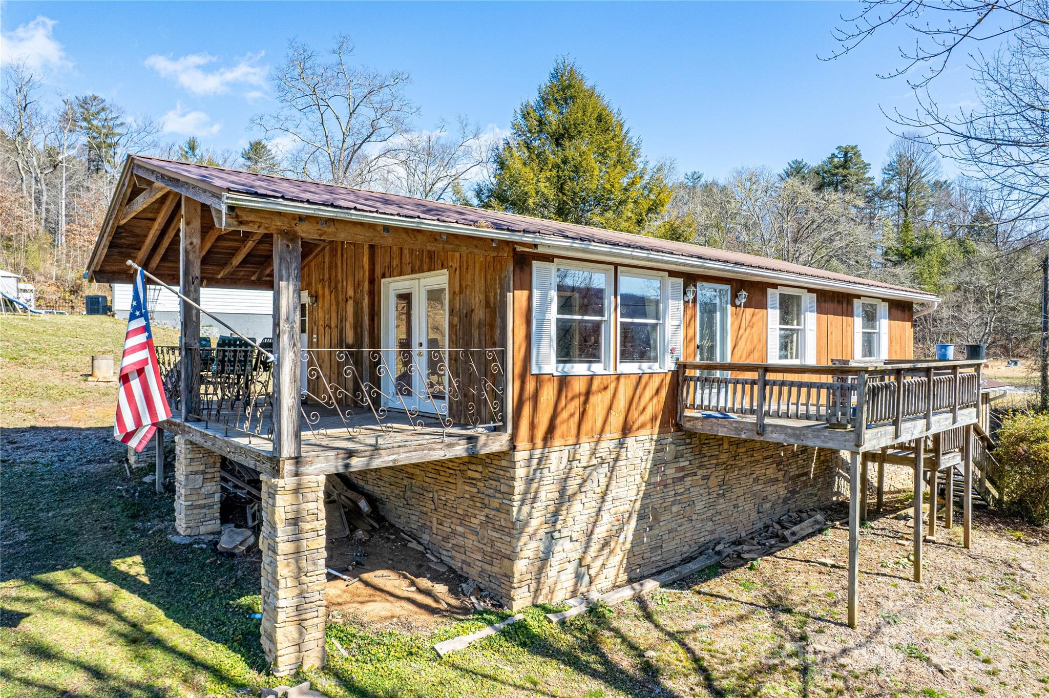 21 Smith Road Pisgah Forest, NC 28768 - Photo 3 of 38 Gallery Image 3
