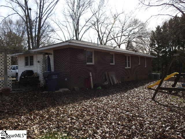 512 Fairview Road Laurens, SC 29360 - Photo 16 of 17 Gallery Image 16