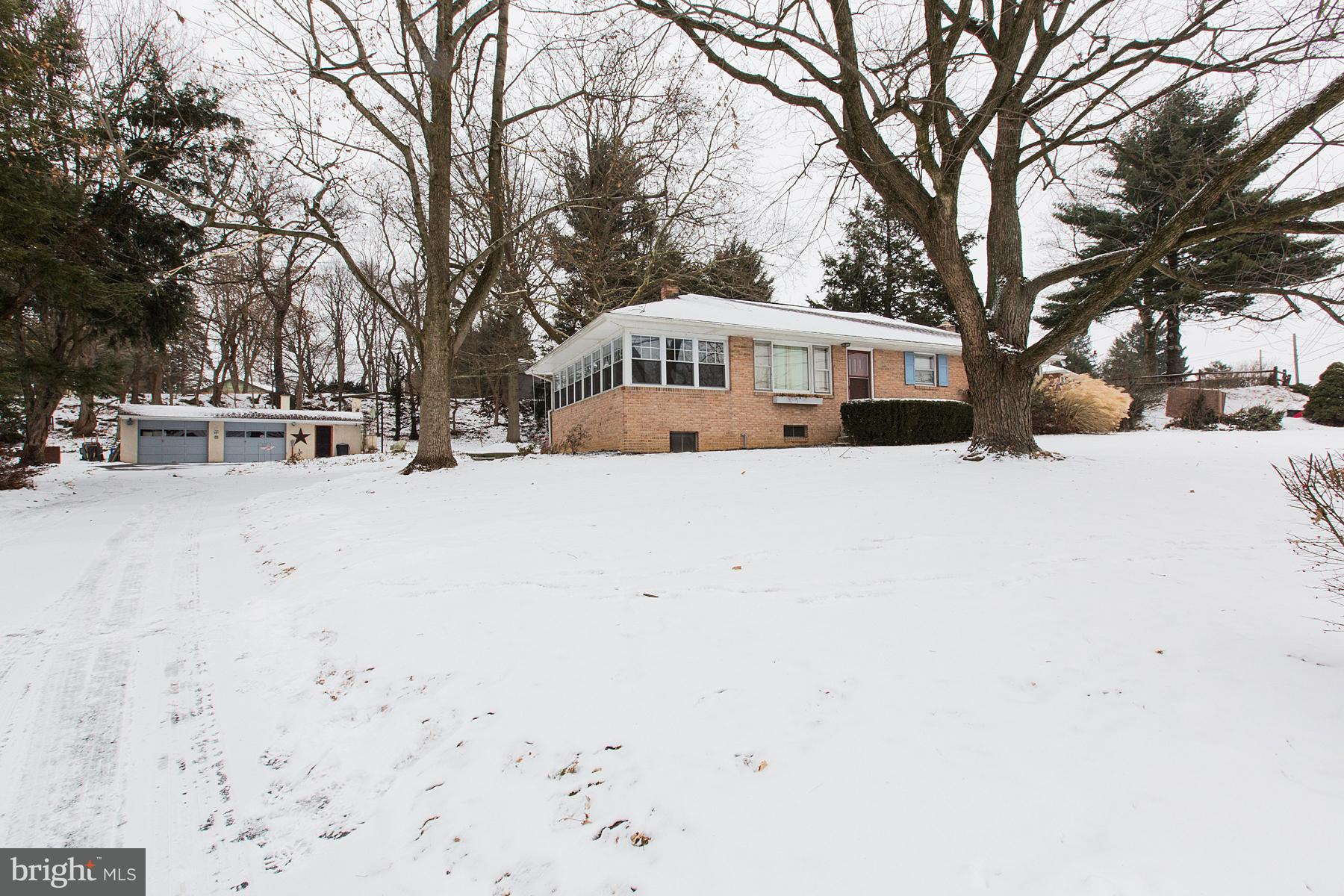 519 East Newport Road Lititz, PA 17543 - Photo 2 of 32 view from the street