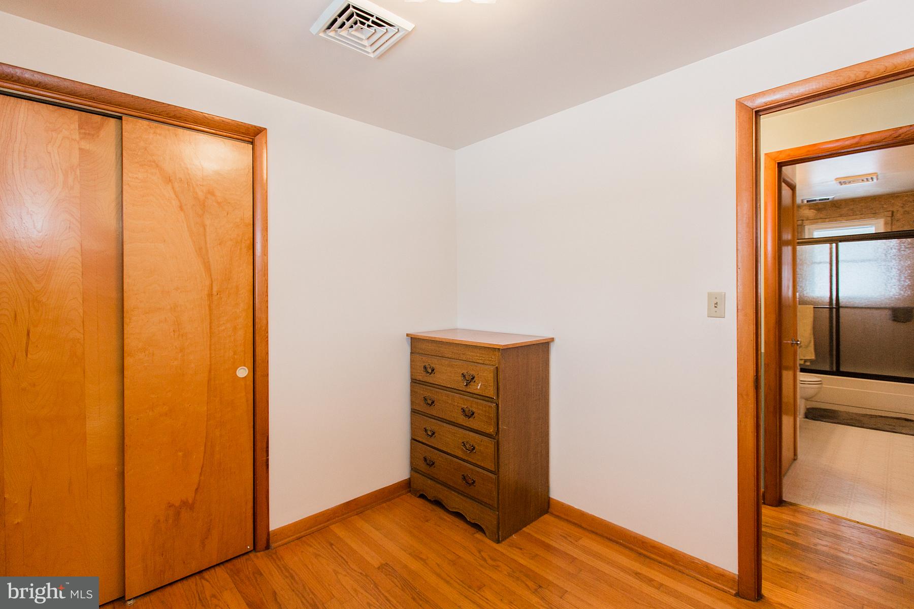 519 East Newport Road Lititz, PA 17543 - Photo 20 of 32 bedroom 2