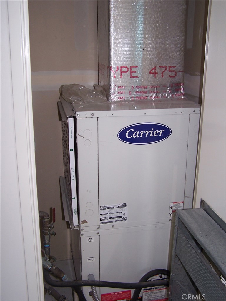 525 East Seaside Way, Unit 1601 Long Beach, CA 90802 - Photo 46 of 60 a bathroom with a sink