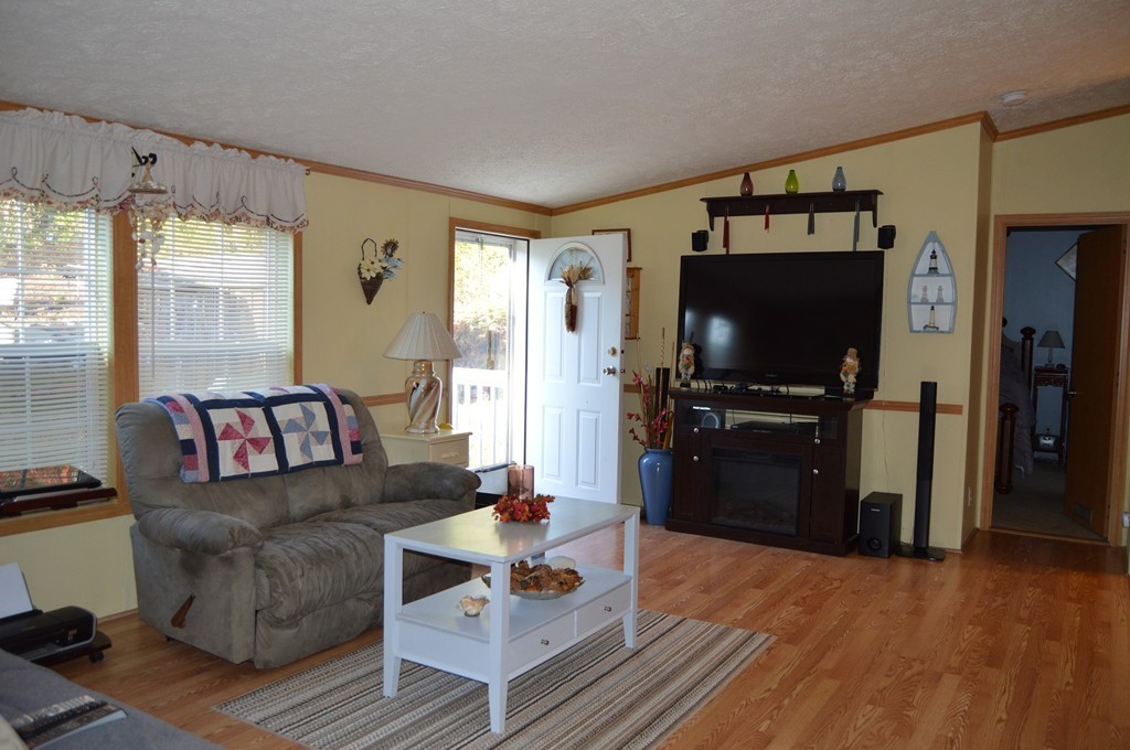 32 David Road Carver, MA 02330 - Photo 7 of 19 Gallery Image 7