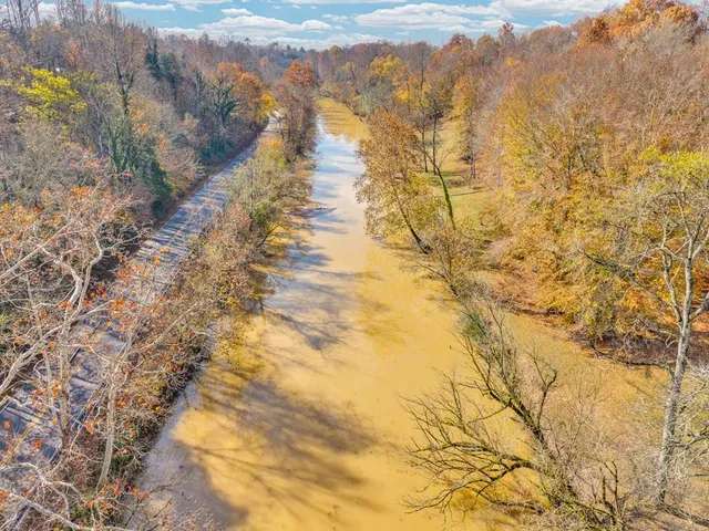 $975,000 | 147 Sunrise Ridge Drive, Sparta, TN 38583