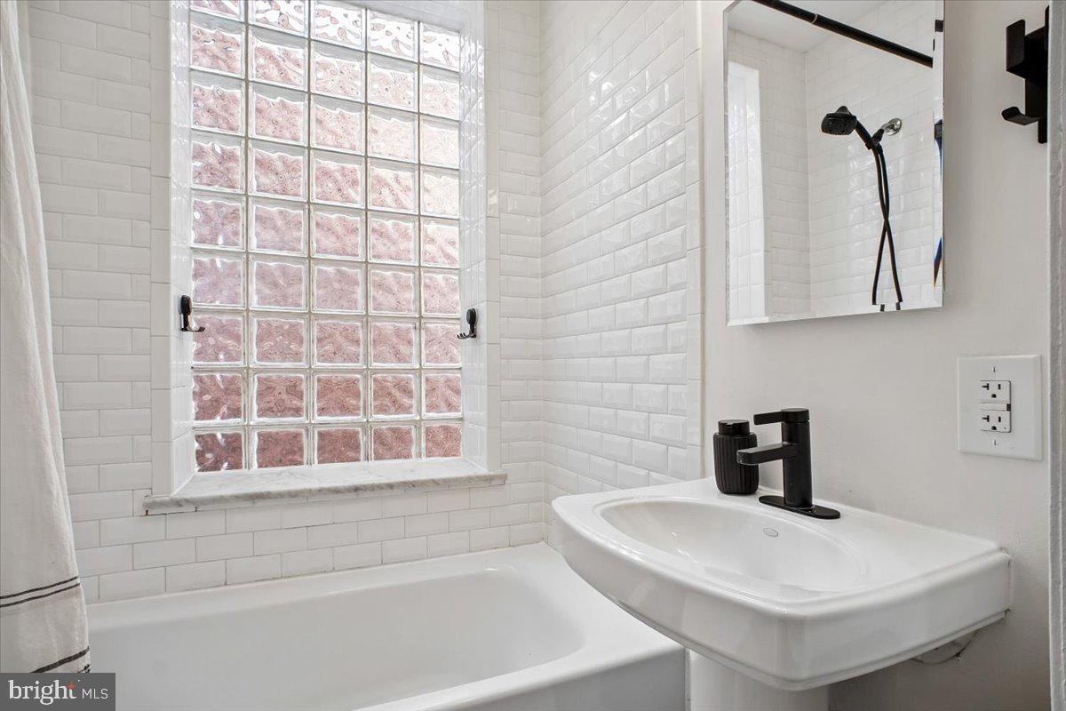 1704 A Street Southeast Washington, DC 20003 - Photo 30 of 37 Bathroom