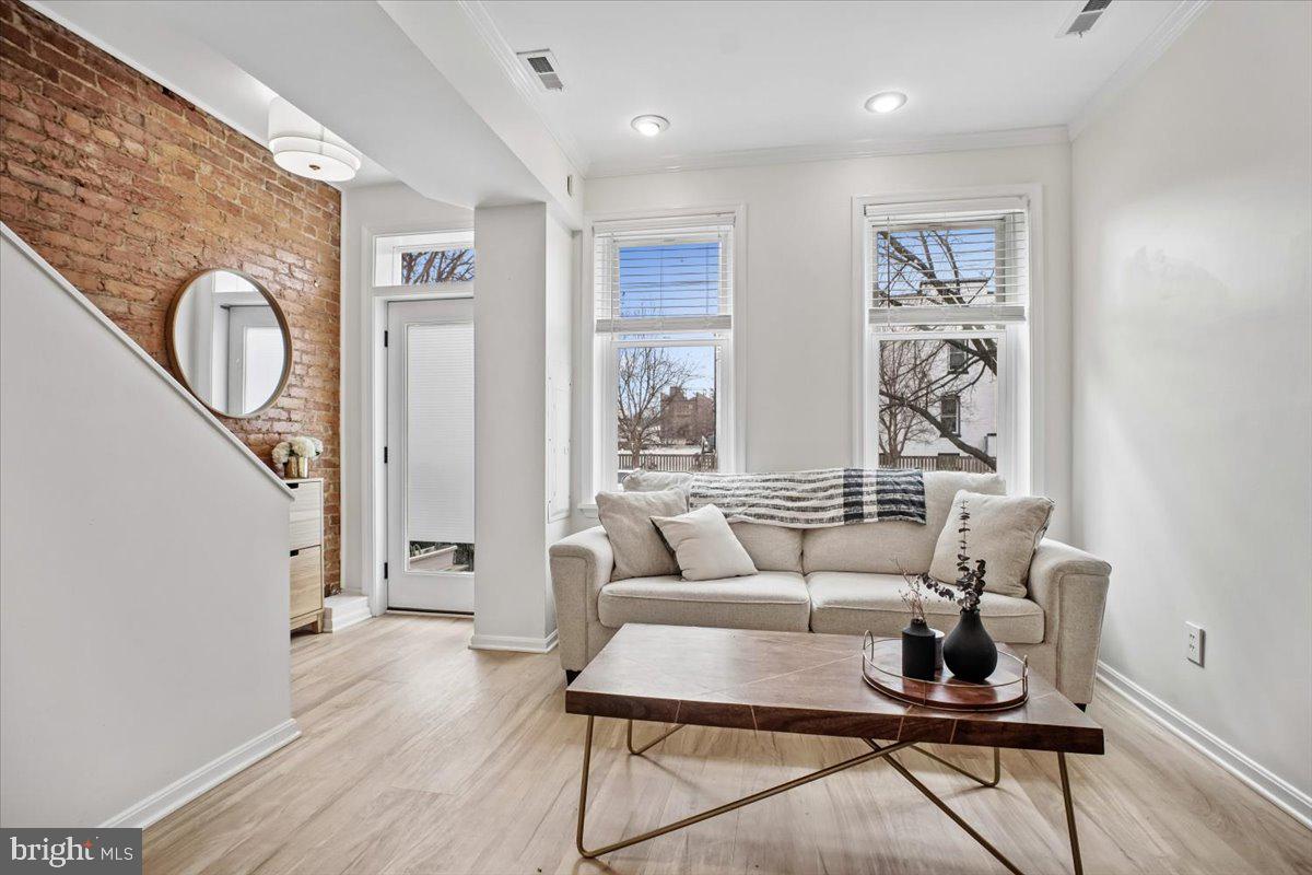 1704 A Street Southeast Washington, DC 20003 - Photo 9 of 37