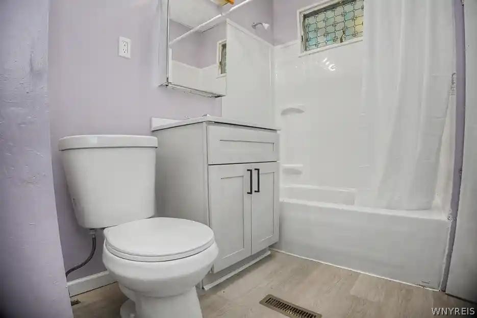 31 Riverside Avenue Buffalo, NY 14207 - Photo 25 of 29