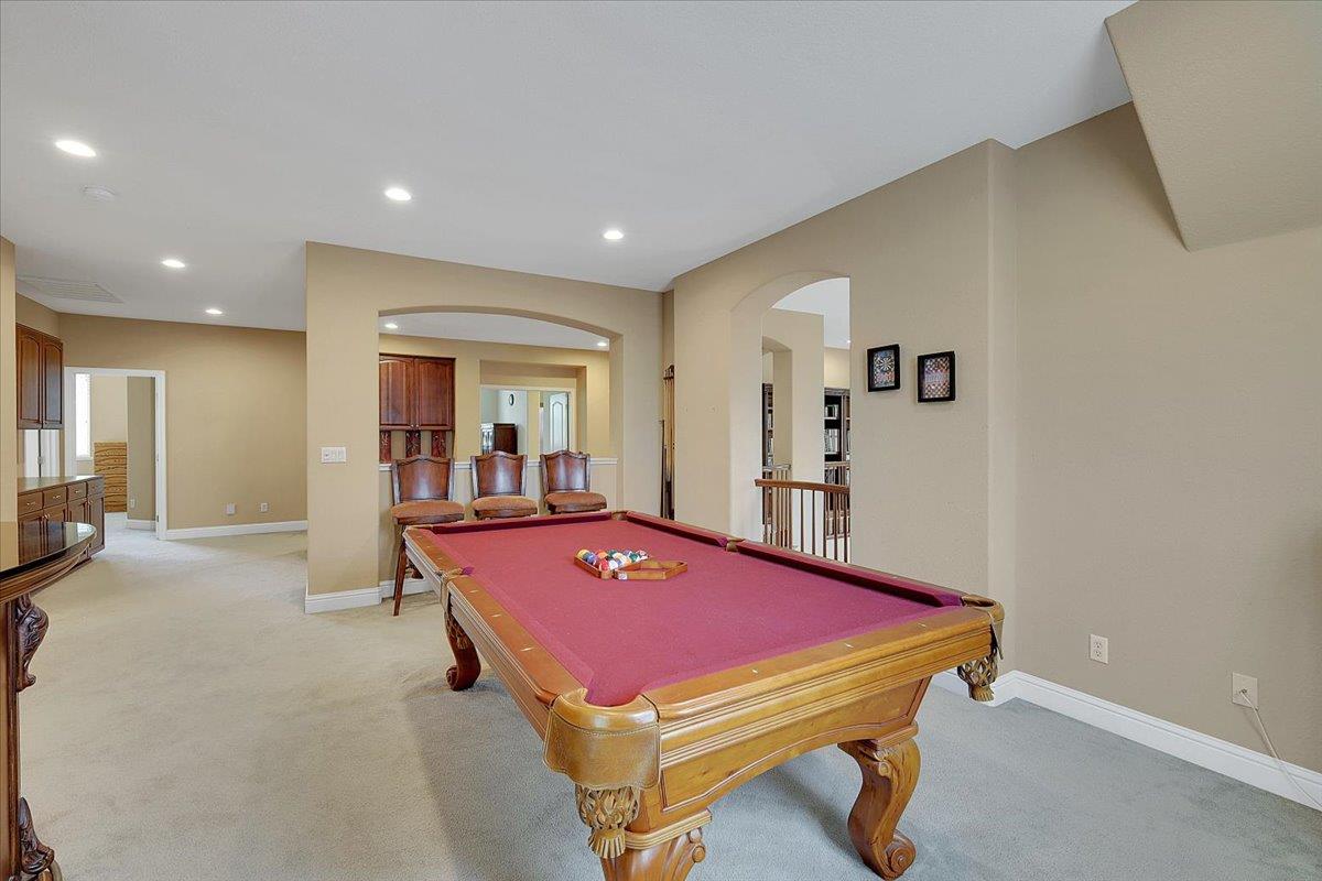 10022 Spring View Way Elk Grove, CA 95757 - Photo 34 of 51
