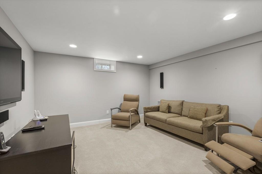 54 Crown Ridge Road Wellesley, MA 02482 - Photo 23 of 23