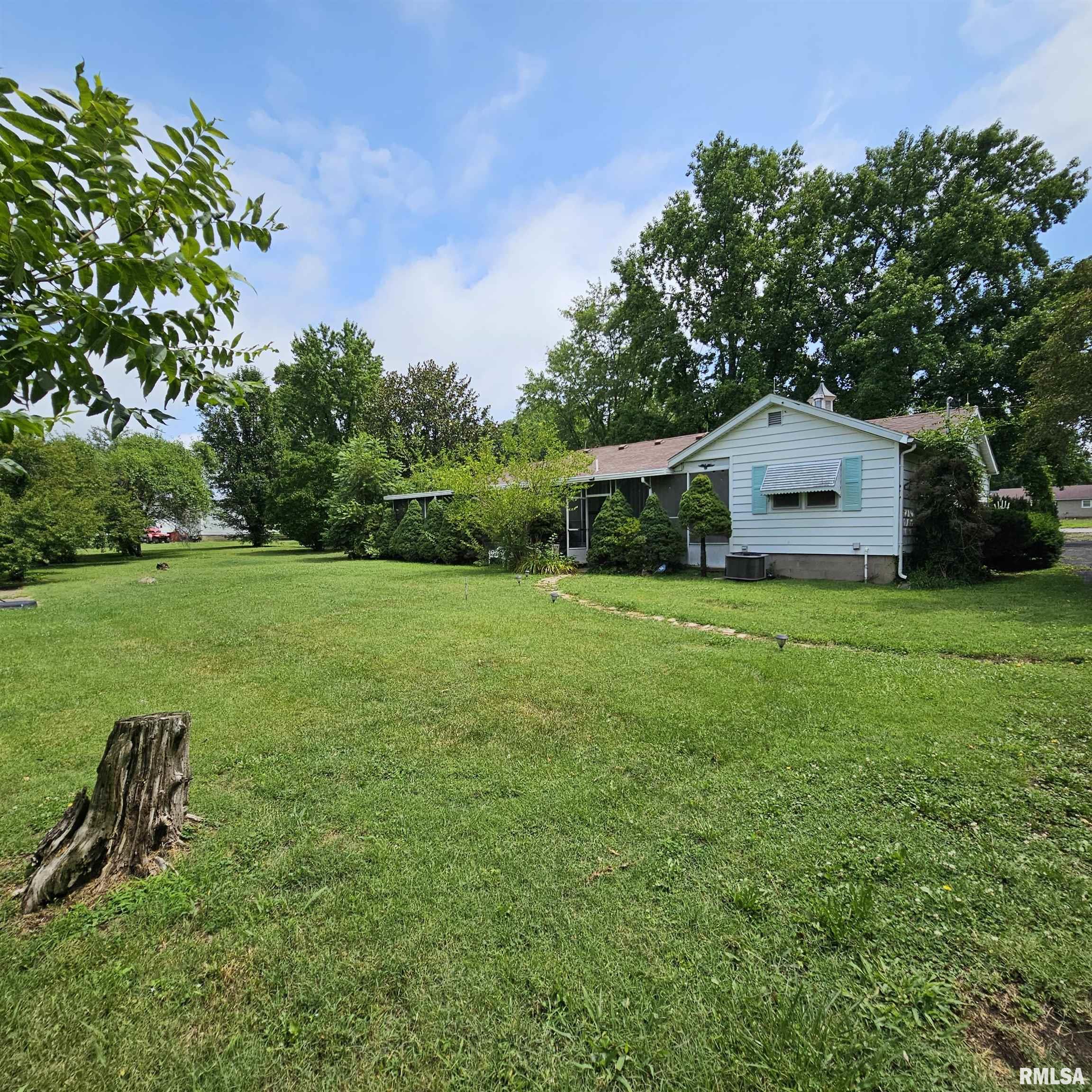 401 South Main Cross Street Galatia, IL 62935 - Photo 10 of 36