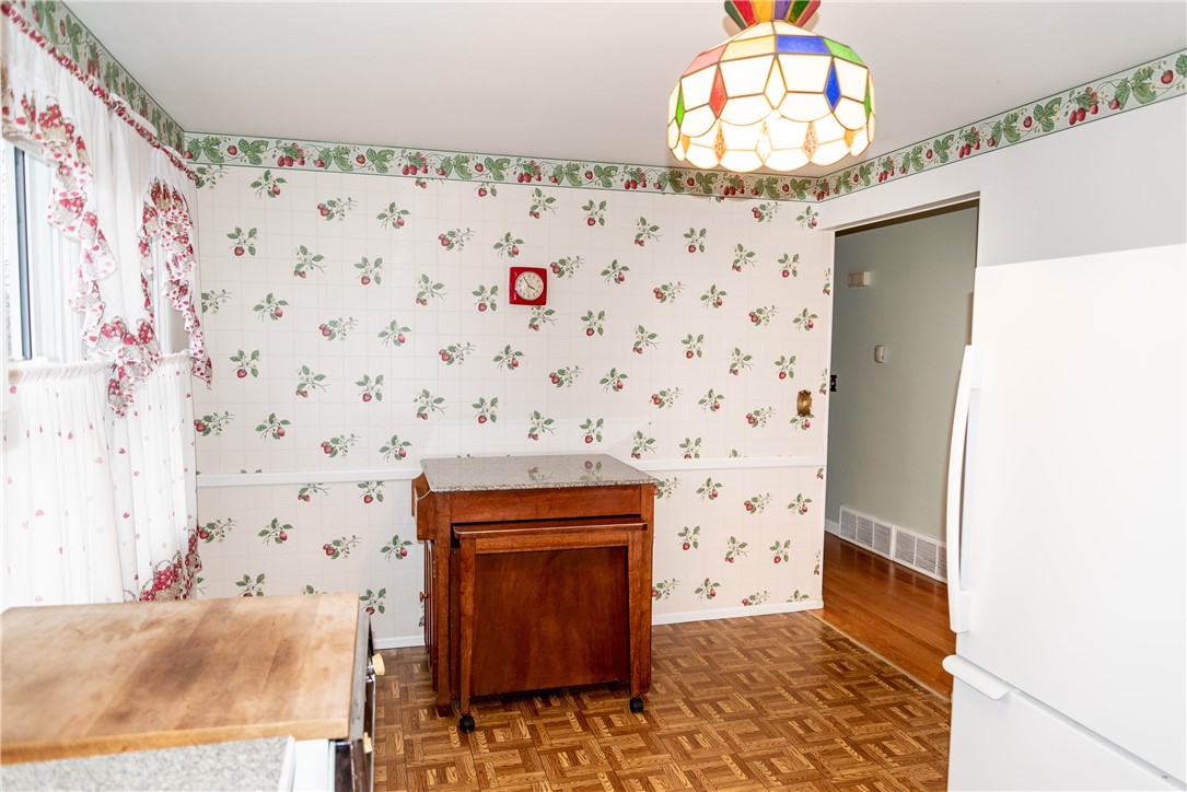 57 Woodhaven Road Woonsocket, RI 02895 - Photo 11 of 48 Gallery Image 11