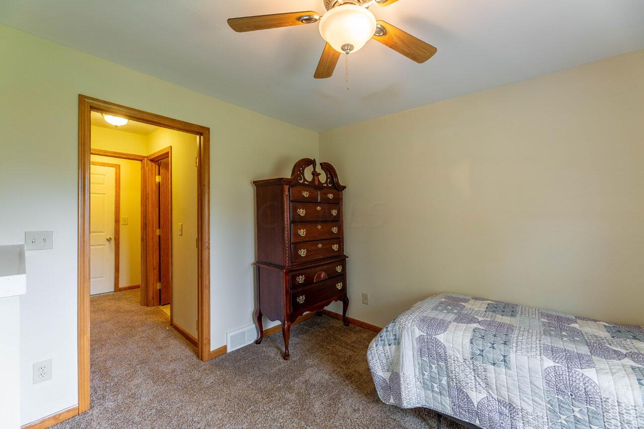 7782 Maxtown Road Westerville, OH 43082 - Photo 23 of 43 7782 Maxtown Rd (22 of 52)