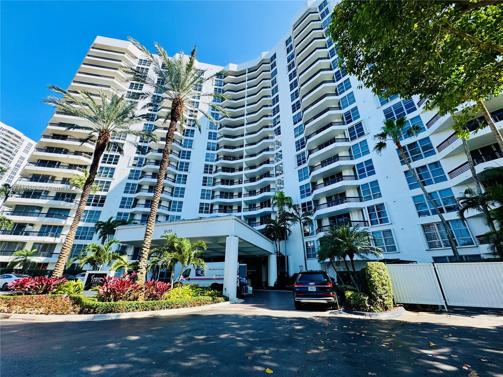 3600 Mystic Pointe Drive, Unit 1210 Aventura, FL 33180 - Photo 67 of 68 a front view of a building