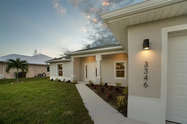 a front view of house with yard