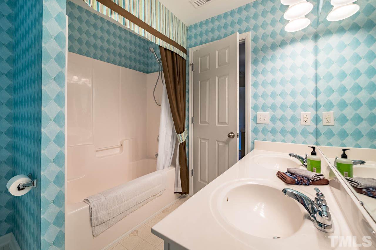 5332 Shaker Heights Lane Raleigh, NC 27613 - Photo 19 of 30