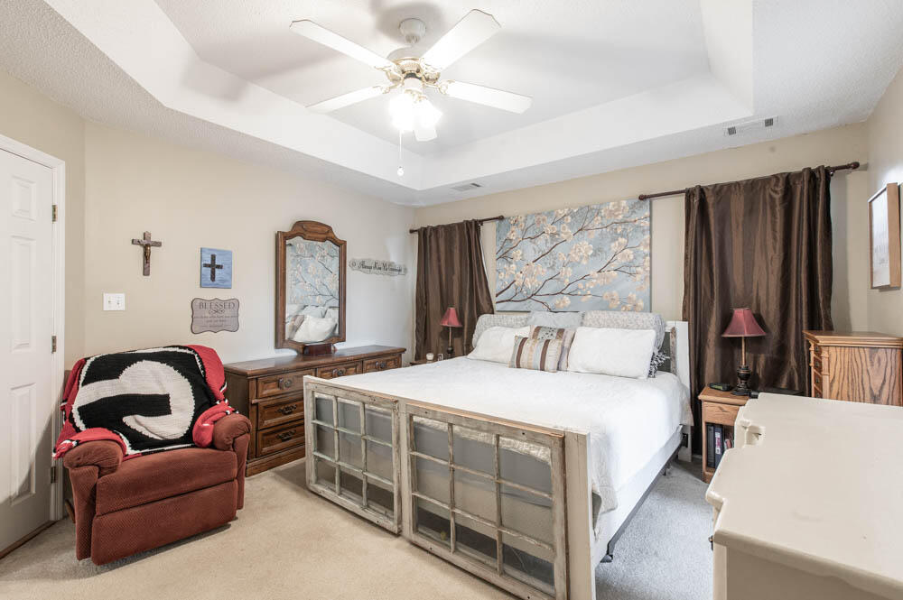 444 Madison Street Grovetown, GA 30813 - Photo 9 of 20 Owner's Suite!
