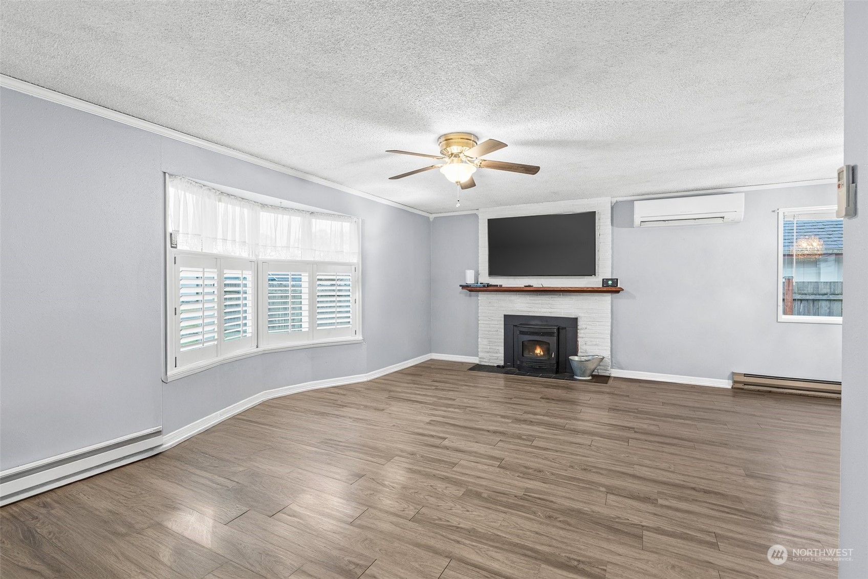 475 Southwest 14th Street Chehalis, WA 98532 - Photo 3 of 24 Gallery Image 3