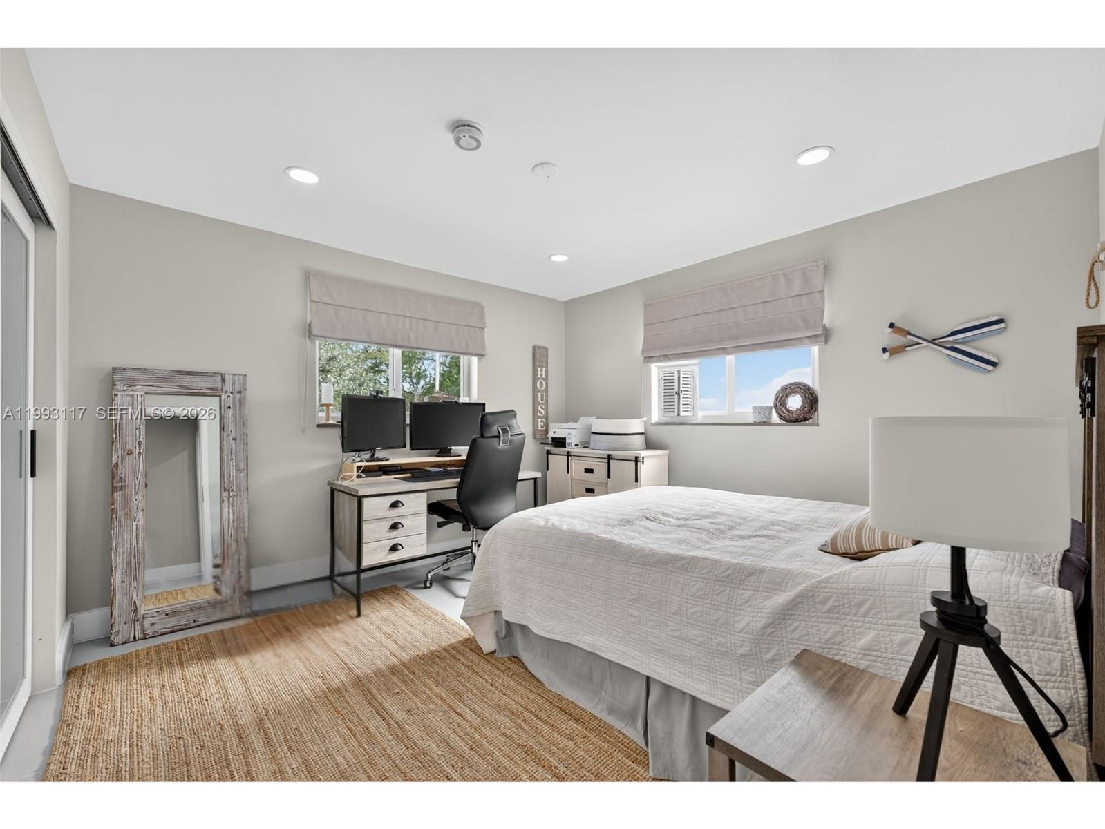 426 Southeast 3rd Street Dania Beach, FL 33004 - Photo 19 of 38